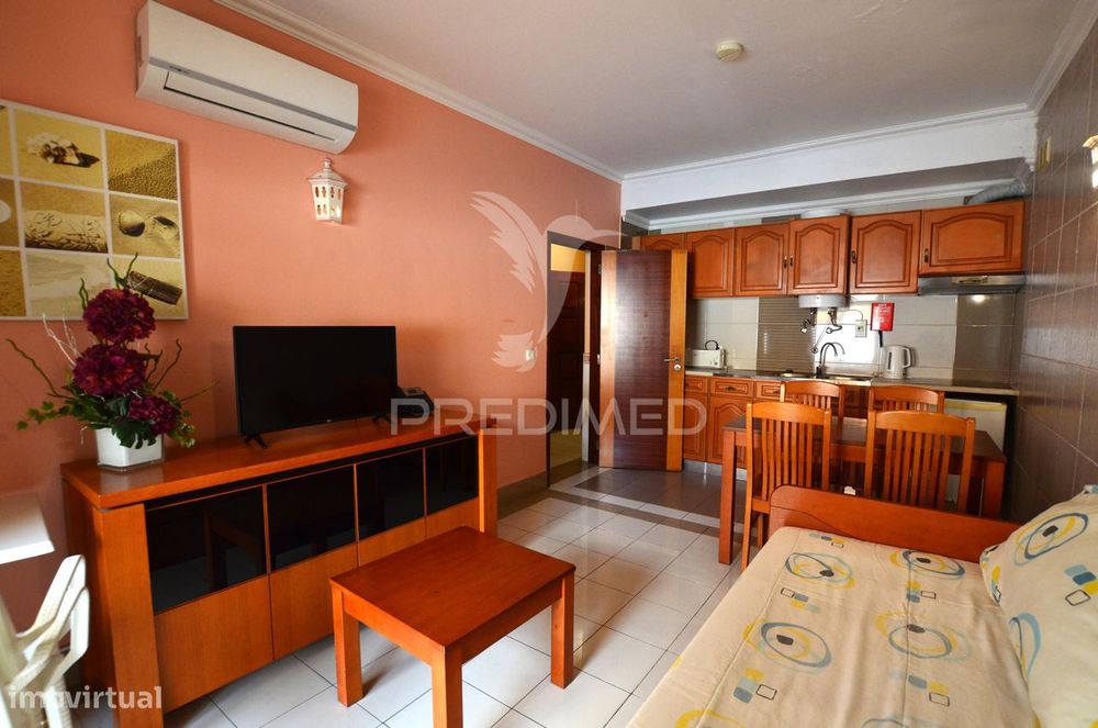 Apartamento T2 (T1+T1) Em Albufeira — Albufeira E Olhos De Água, Faro