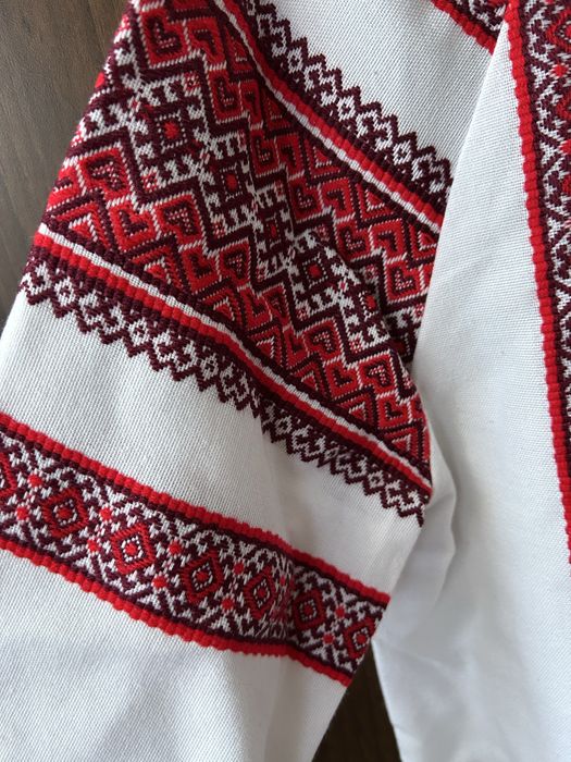 Продам вышиванку