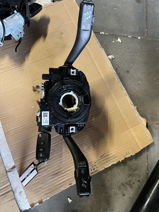 Manetki przełącznik zespolony vw new beetle 5c