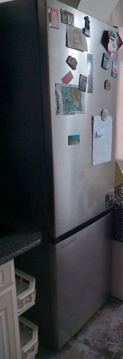 Vendo recheio de casa Frigorífico, máquina lavar televisões airfray  camas
