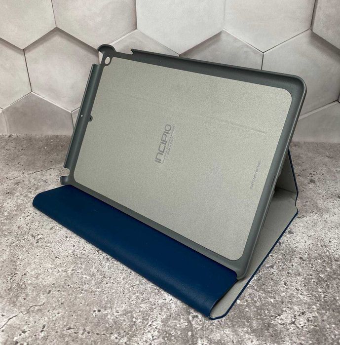 Планшет Ipad 6 32gb wifi +чохол