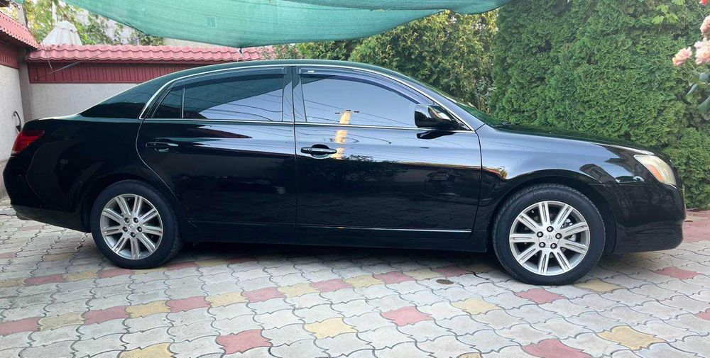 Продам авто Toyota Avalon