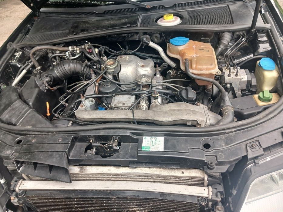 Продам машину АUDI A6 C5