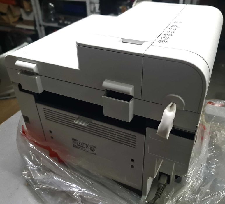 Impressora Canon i-Sensys MF4870dn como nova