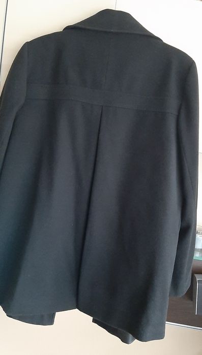 Czarny płaszczyk damski r 18