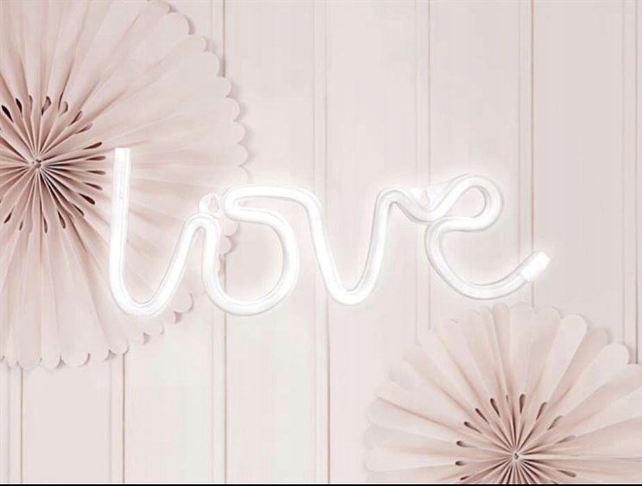 NOWY neon LED napis LOVE na ściankę na baterie