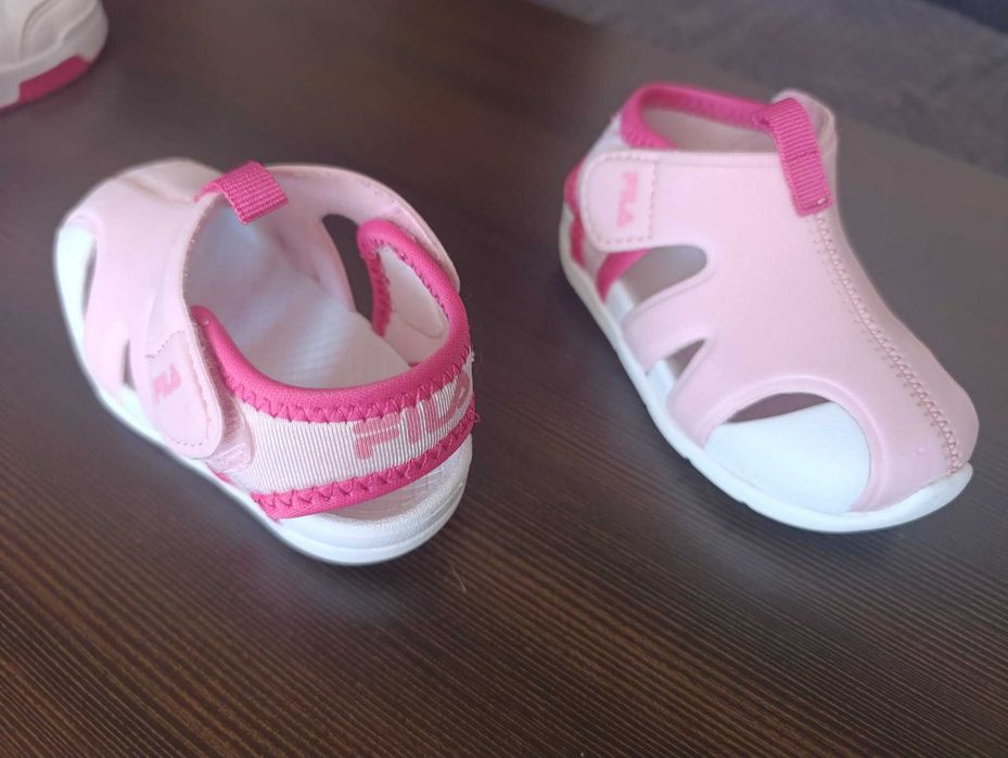 Buty dla dziewczynki