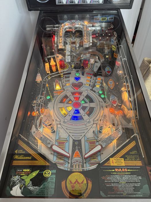 Bride Of Pinbot - flipper/pinball