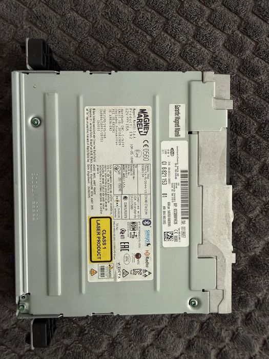 Продам екран до Бмв  Х 5 2016