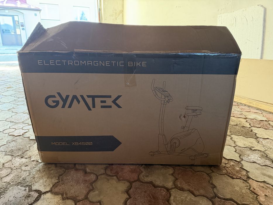 Rower stacjonarny elektromagnetyczny