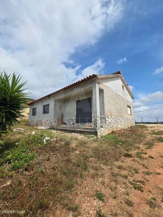 Ground-Floor T3 Detached House