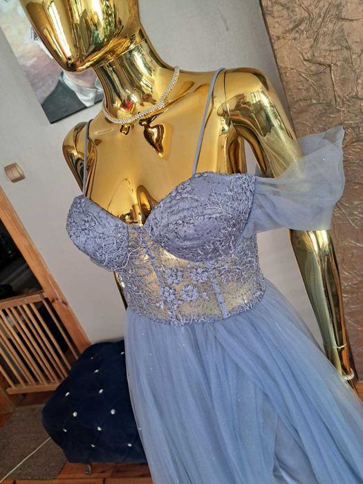 Śliczna suknia tiulowa na studniówkę R36 mega rozcięcie Polski produce