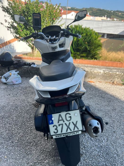 Honda PCX-125 — Ano 2022  Apenas 1.800€
