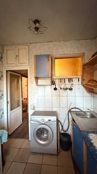 Продам 2-кімнатну квартиру на Фонтані, Лунний пров./просп. Лесі Українки