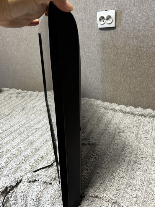 Телевізор 32 Toshiba AV833G
