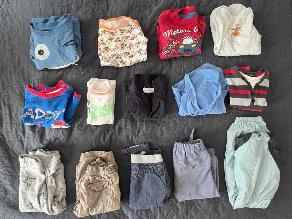 Zestaw 14 ubranek dla chłopca rozmiar 80 Disney, George i inne