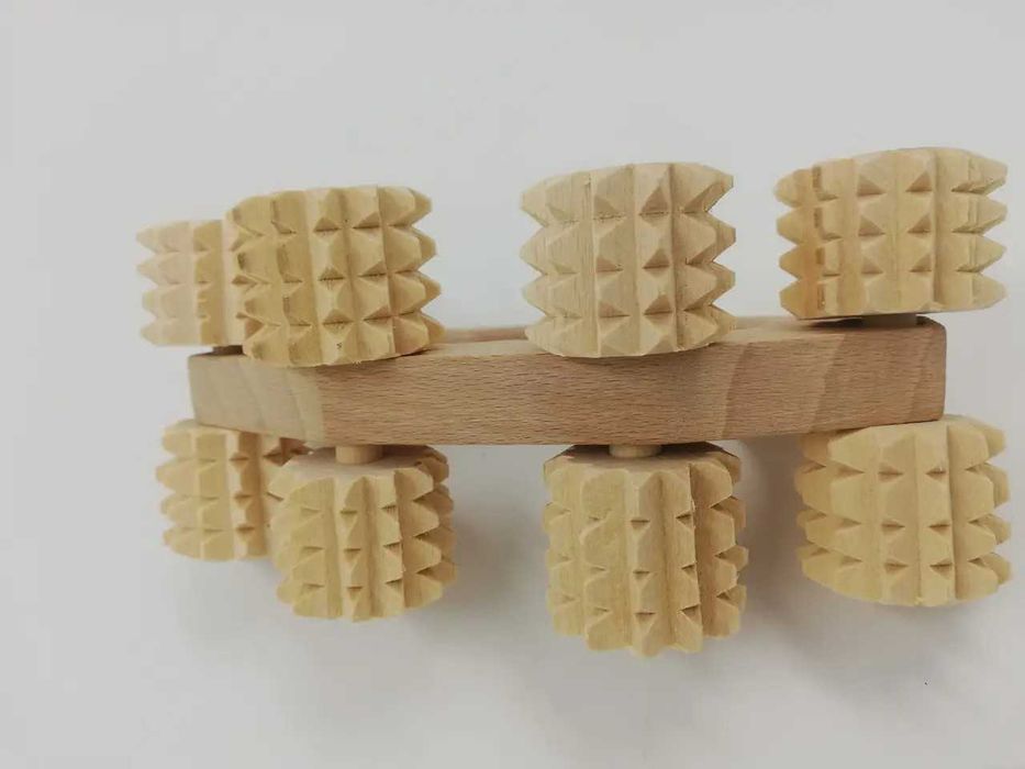 Массажер для тела антицеллюлитный деревянный зубчатый  колючая береза