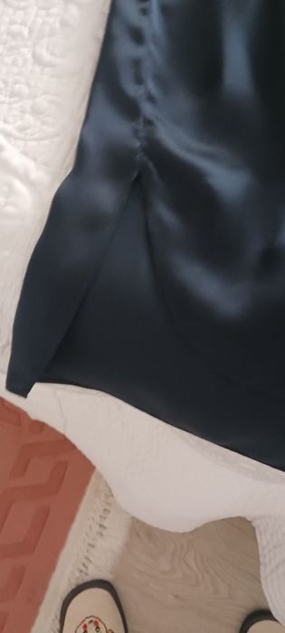 Blusa nova, seda,t.38. Azul Massimo Dutti.  Lindissima,