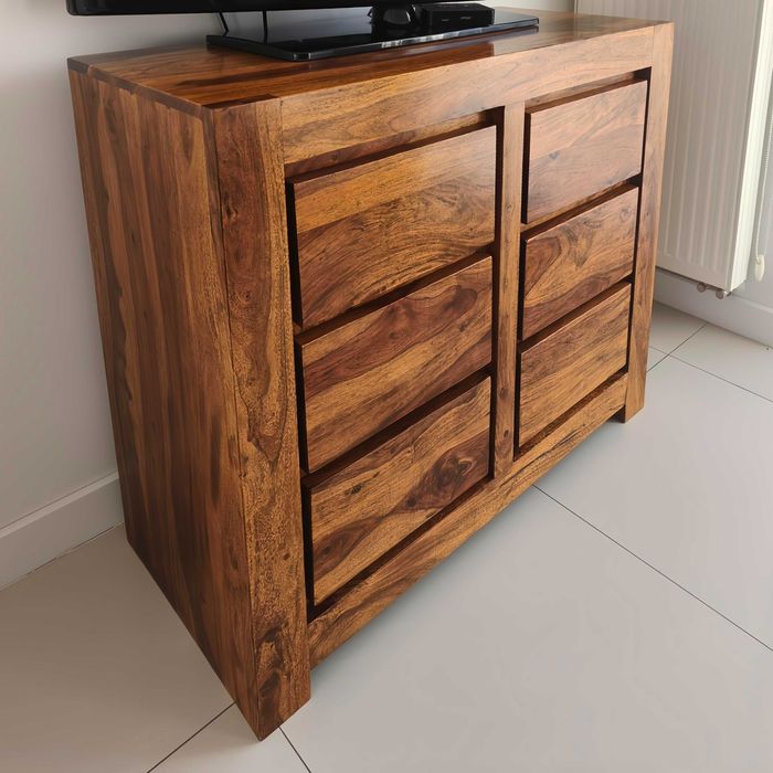 Indyjska drewniana komoda