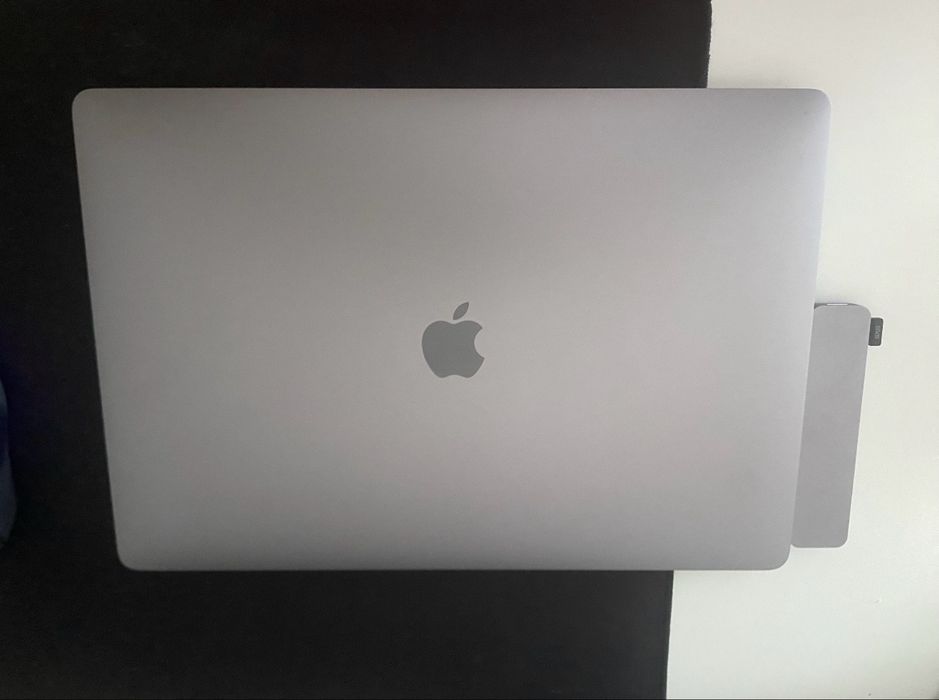MacBook Pro de 16 polegadas com TouchBar