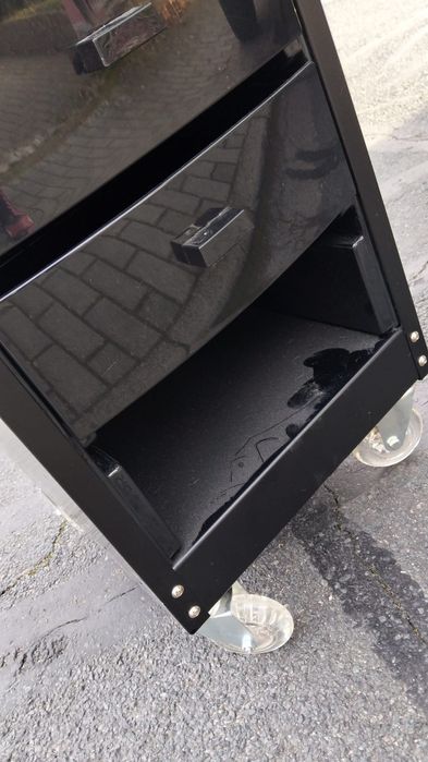 Wózek kosmetyczny / fryzjerski na kółkach – 5 szuflad, brak 1 szuflady