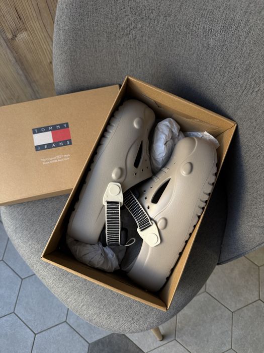 Жіночі сірі клоги TJW Hike freedom Tommy Jeans