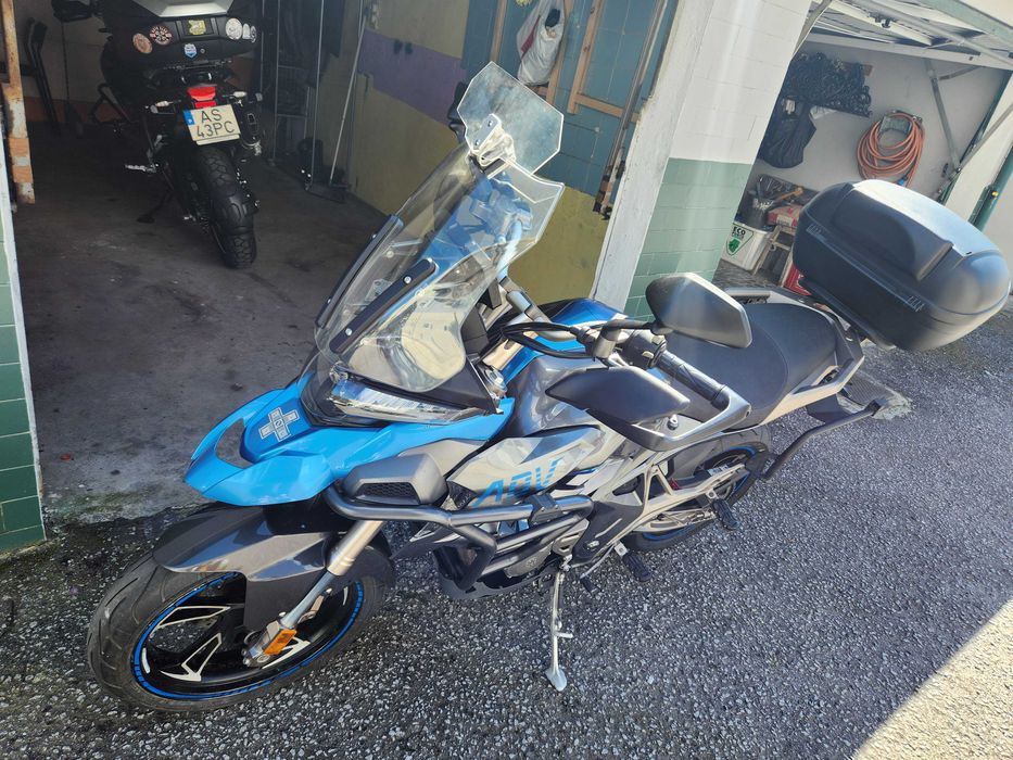 Zontes 310T para venda Vila Nova De Famalicão E Calendário • OLX.pt