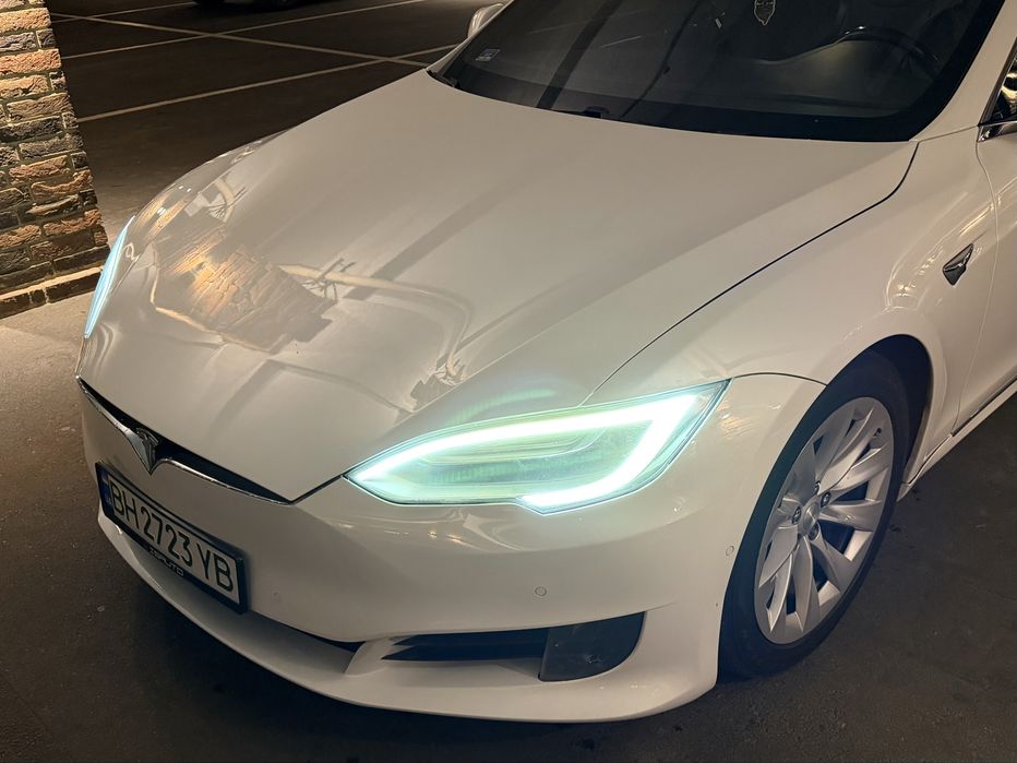 Продам Tesla модель S 75 2017 року
