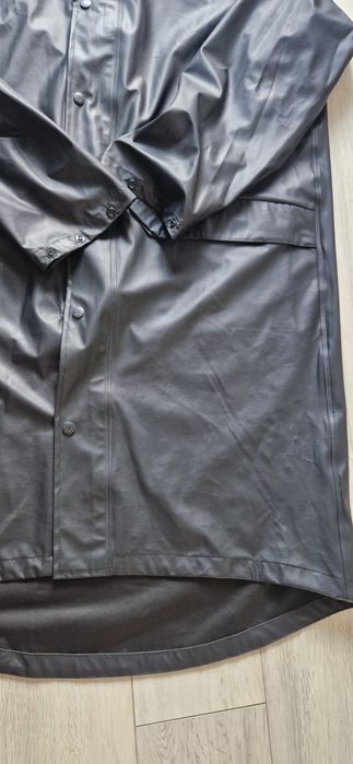 Helly Hansen L.    .