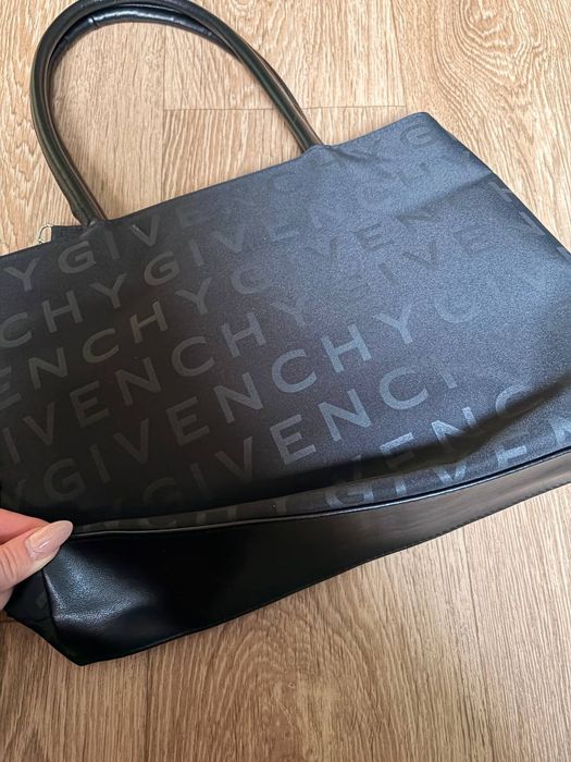 Промо-сумка тоут Givenchy Parfums