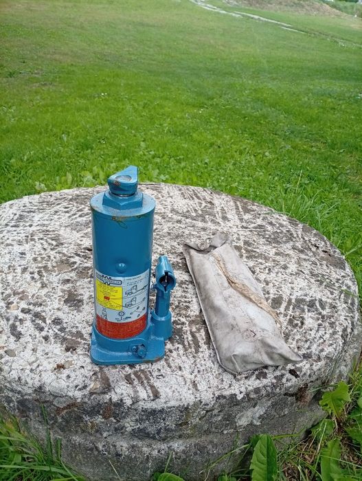 Podnośniki do Mercedesa sprintera