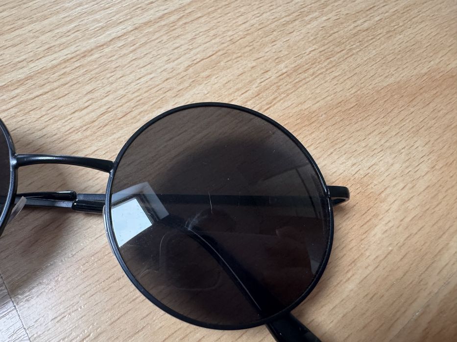 Okrągłe okulary lenonki