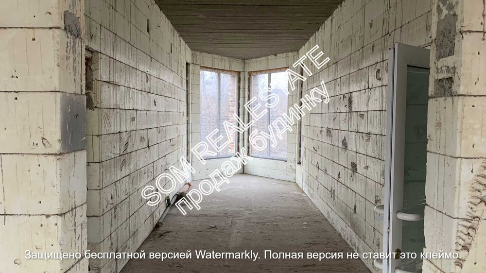 с. Романків, урочище "Голубе озеро", житловий будинок, 600 м2.