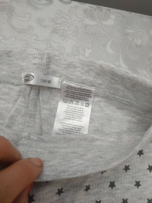 Legginsy termoaktywne nowe 134 140