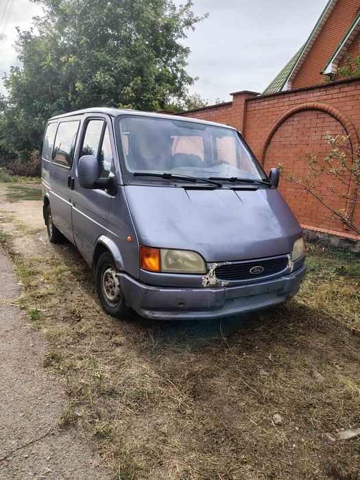 Продается Форд Транзит.1998г выпуска. Автомат.