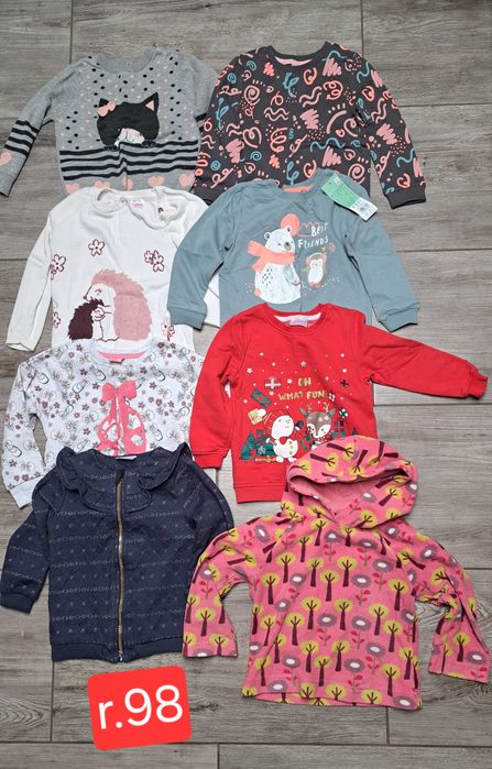 Sweterki i bluzy dziewczęce r.98
