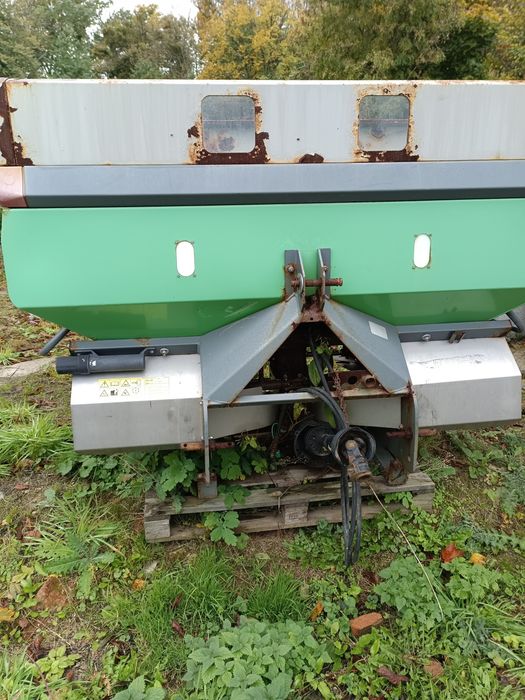 Rozsiewacz nawozów Unia mx 850  mxl 1200