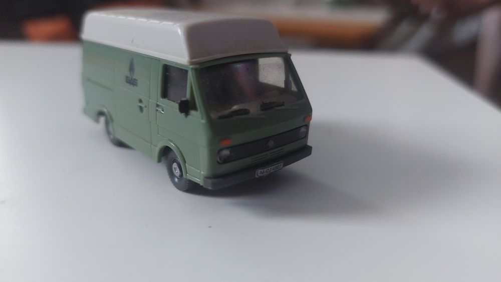 Volkswagen VW LT 28