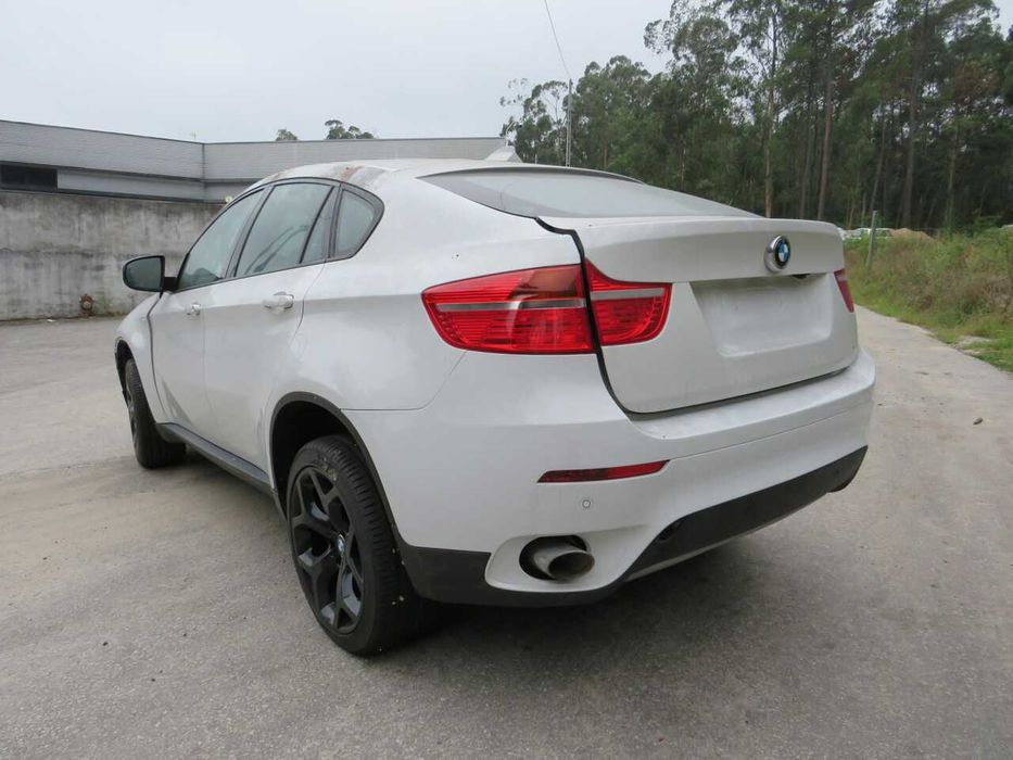 BMW E71 X6 3.0D de 2010 - Peças Usadas