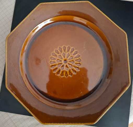 Saladeira e 2 pratos grandes em faiança SECLA, serviço motivo Madrid