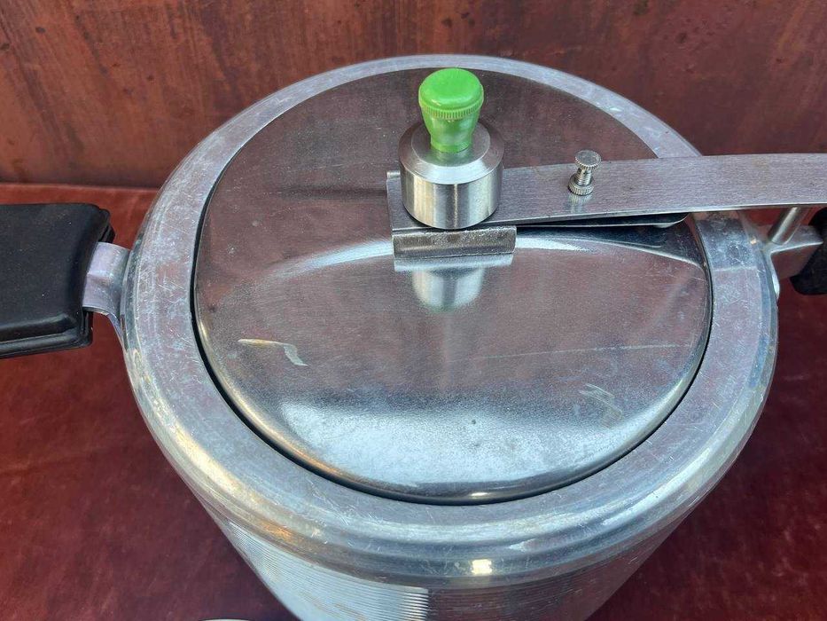 Скороварка 6 л СССР