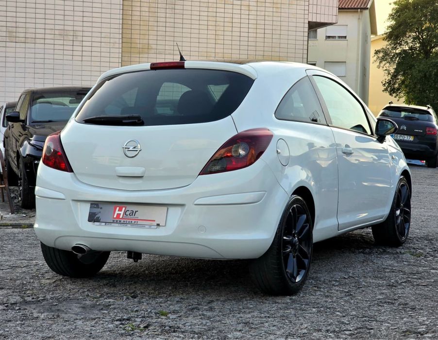 Opel Corsa D 1.3 75Cv Black Edition