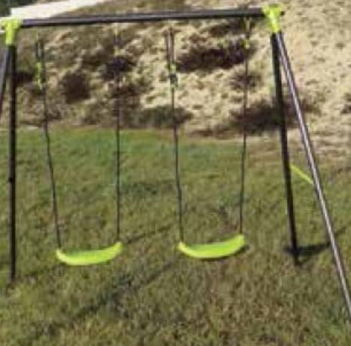 Baloiço infantil