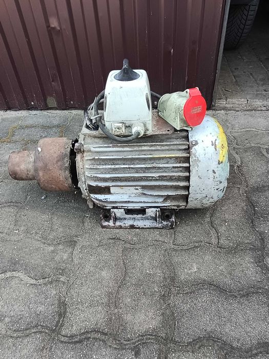 Sprzedam silnik 7,5 kW