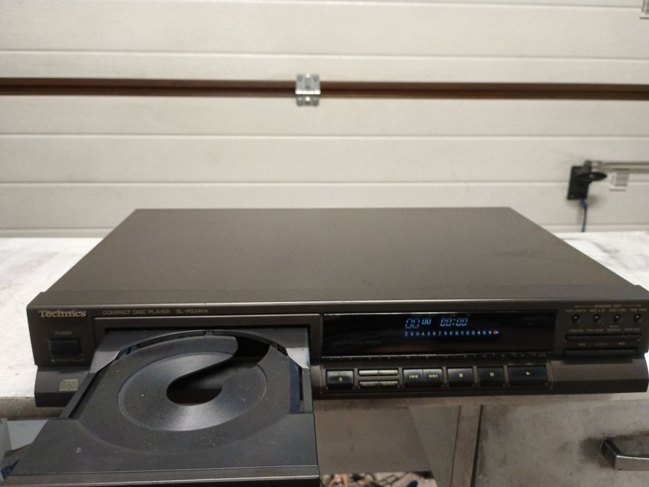 Odtwarzacz CD Technics SL-PG340A