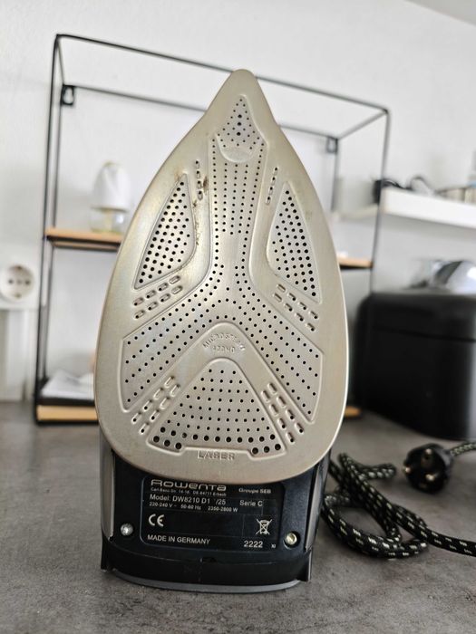Ferro de Engomar Rowenta 2800W
