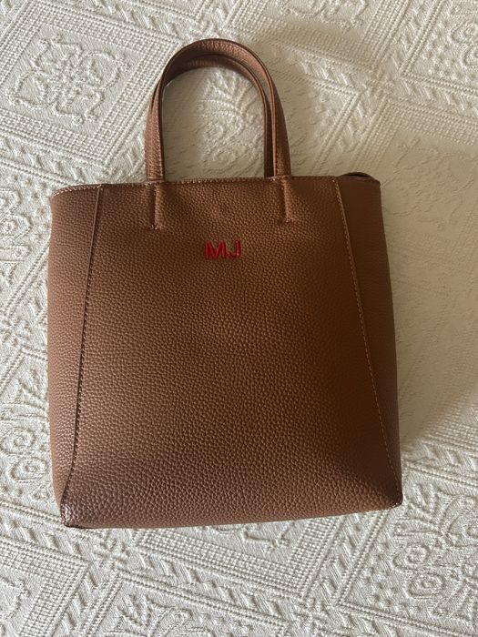 Mala Camel com inicias MJ