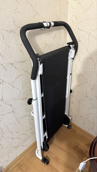 Беговая дорожка Bradex