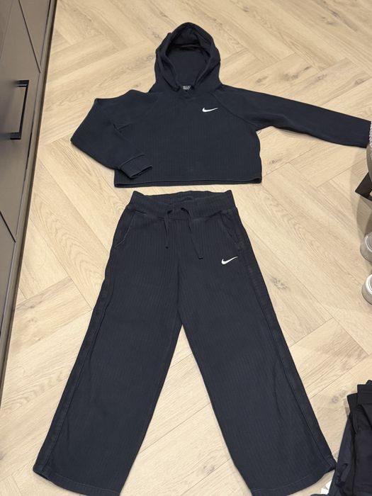 Спортивний костюм nike