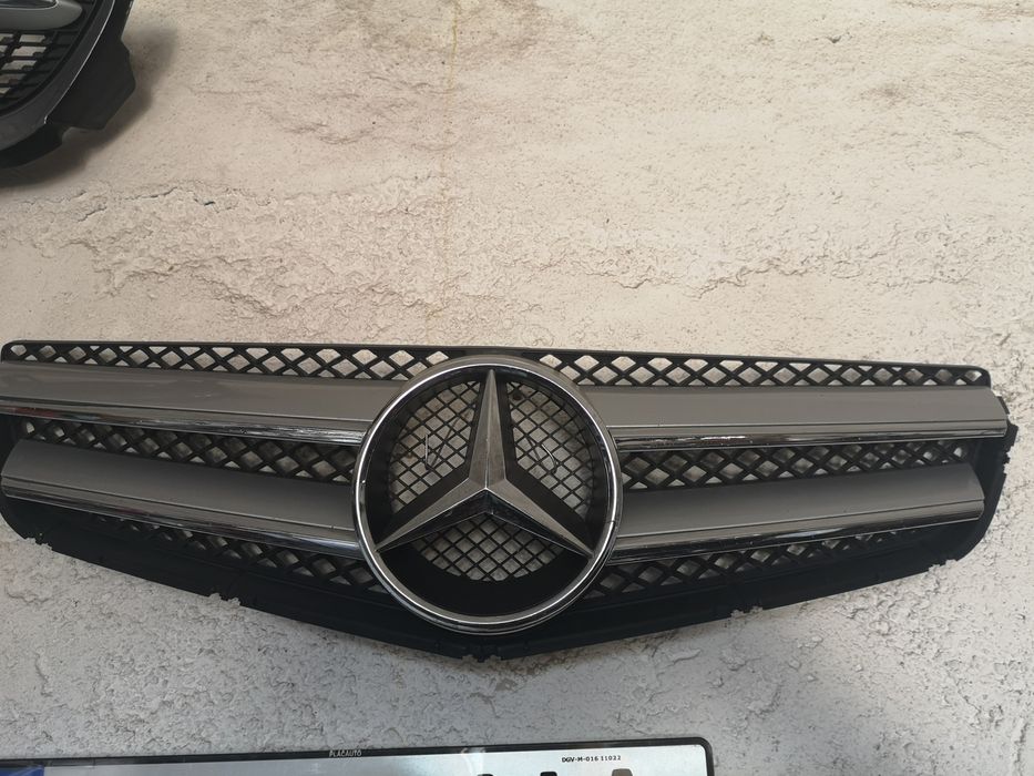 2 Grelha class A's usadas sem danos como novas + grelha class E usada